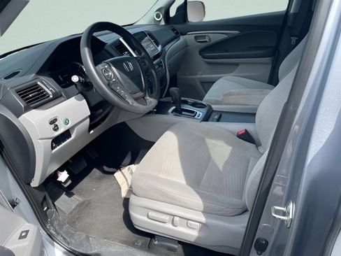 Used 2018 Honda Pilot EX image 17