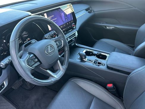 Certified 2025 Lexus RX 350 w/ Convenience Package image 10