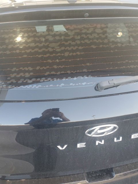 Used 2021 Hyundai Venue SEL FWD image 7