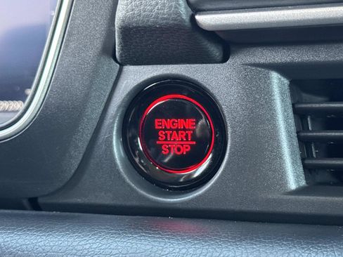 Used 2023 Honda Pilot Elite image 18