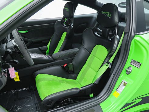 Used 2019 Porsche 911 GT3 RS image 35