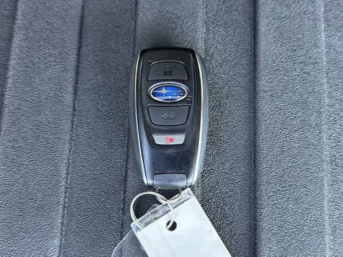 Used 2020 Subaru Outback Limited w/ Popular Package #2 AWD/4WD image 30