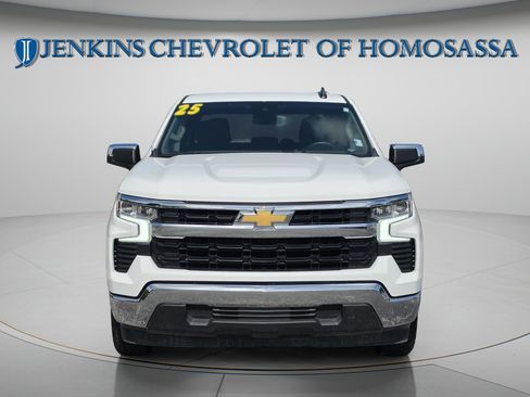 Used 2025 Chevrolet Silverado 1500 LT RWD image 11