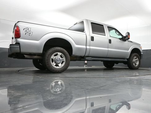 Used 2016 Ford F250 XLT w/ Snow Plow Prep Package AWD/4WD image 38