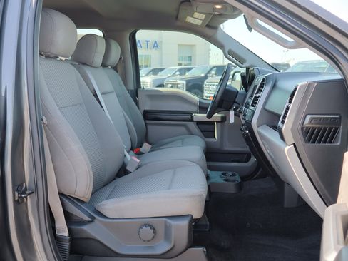 Used 2018 Ford F150 XLT image 43