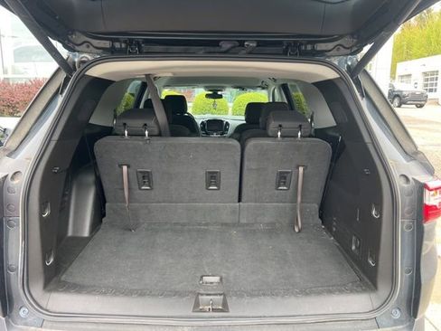 Used 2018 Chevrolet Traverse LT FWD image 6