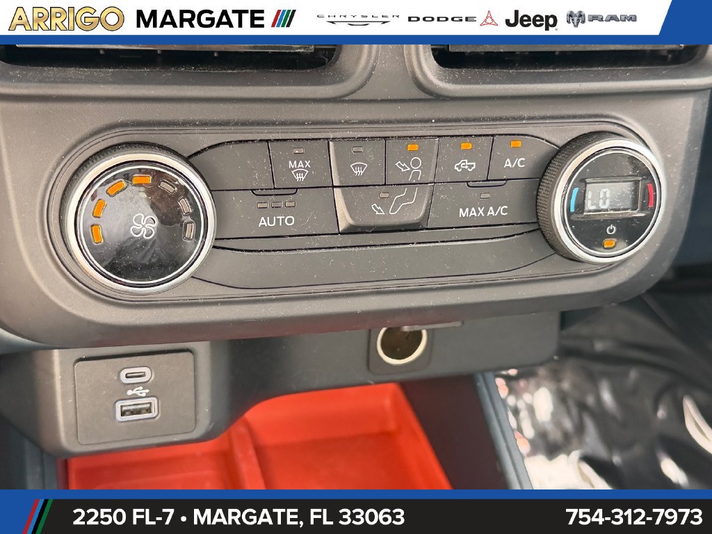 Used 2022 Ford Maverick XLT FWD image 23
