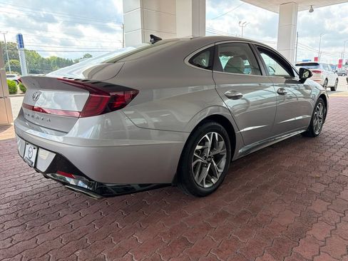 Used 2023 Hyundai Sonata SEL FWD image 7