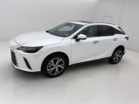 Used 2024 Lexus RX 350 Premium w/ Kick Sensor & Tow Package AWD/4WD image 5