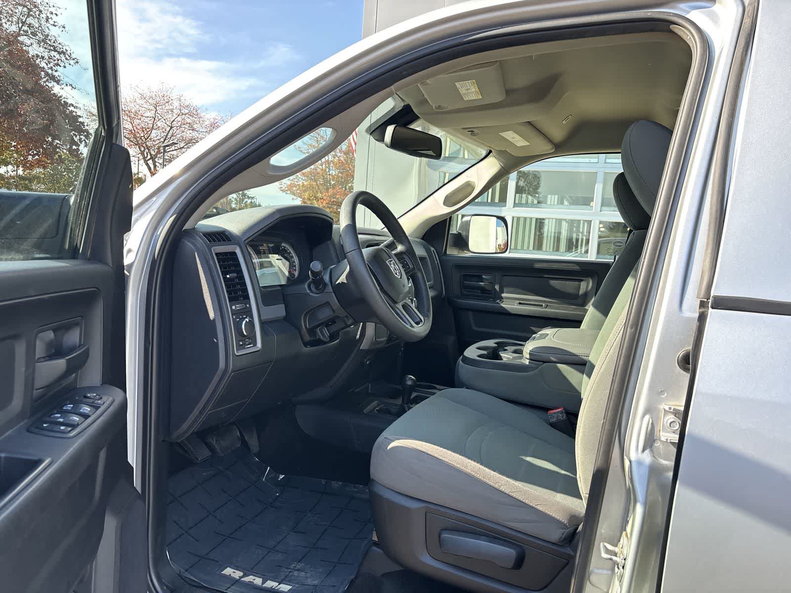 Used 2018 RAM 3500 Tradesman w/ Popular Equipment Group AWD/4WD image 12