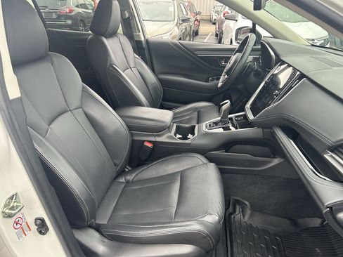 Used 2020 Subaru Outback Limited image 24
