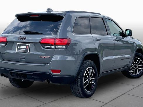Used 2019 Jeep Grand Cherokee Trailhawk AWD/4WD image 13