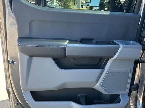 Used 2025 Ford F250 XL w/ STX Appearance Package AWD/4WD image 12