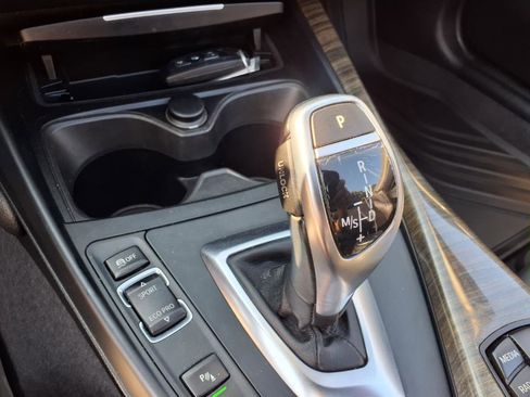 Used 2015 BMW 228i xDrive Convertible image 31