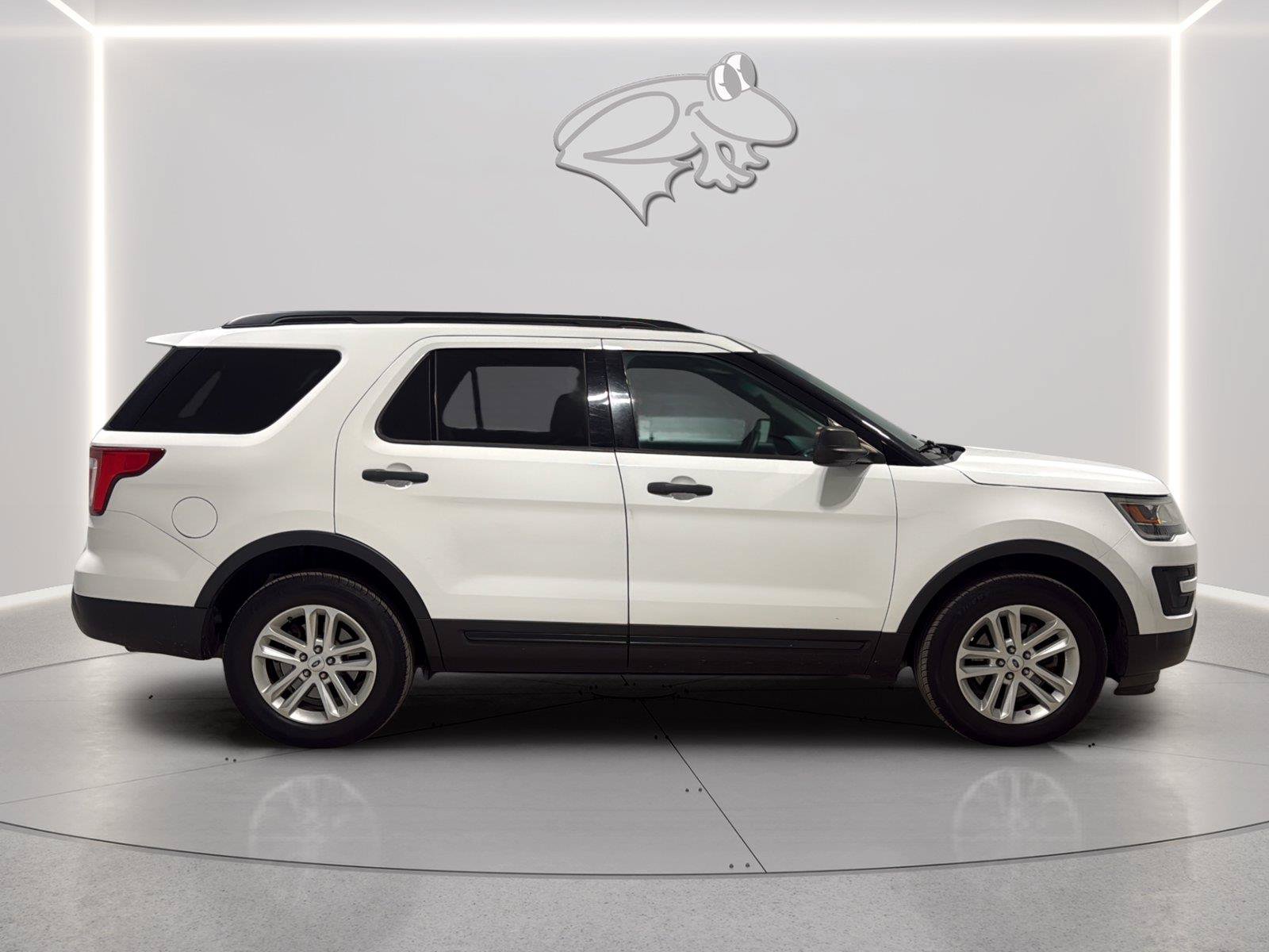 Used 2017 Ford Explorer 4WD image 6