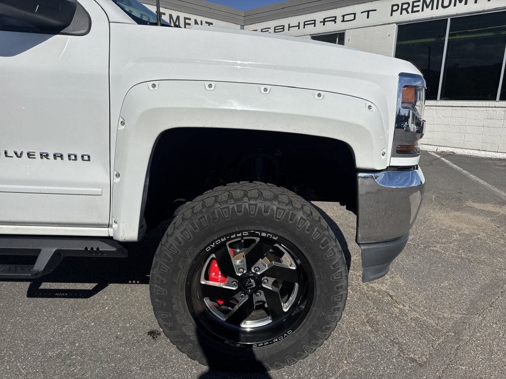 Used 2016 Chevrolet Silverado 1500 LT w/ Trailering Package AWD/4WD image 9