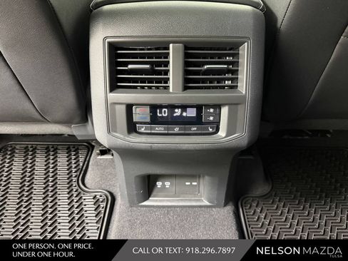 Used 2023 Volkswagen Atlas SEL Premium R-Line AWD/4WD image 38
