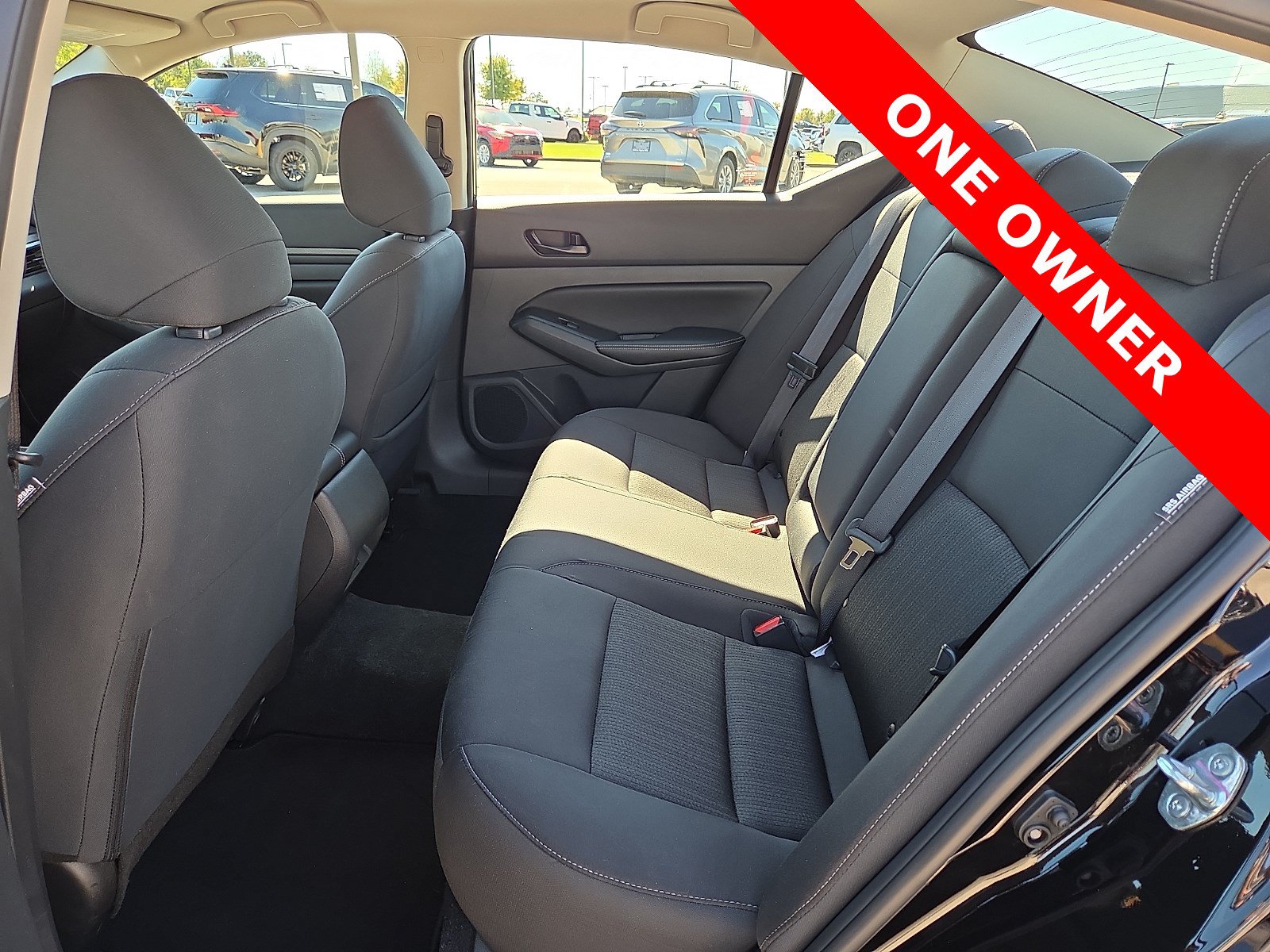 Used 2025 Nissan Altima 2.5 SV FWD image 10