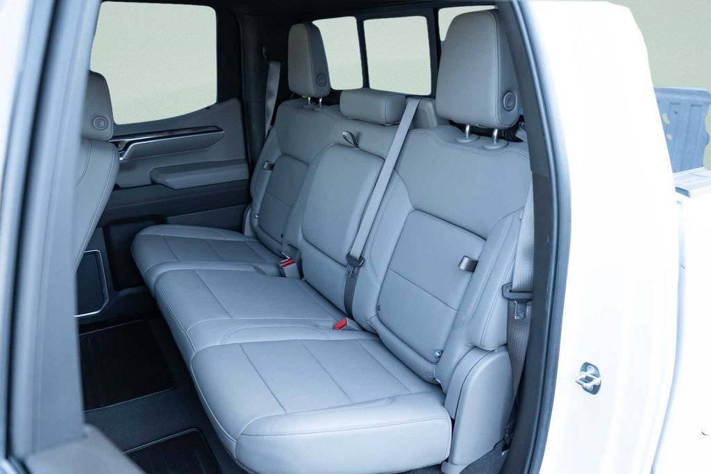 Used 2024 Chevrolet Silverado 1500 LTZ w/ LTZ Premium Texas Edition RWD image 25