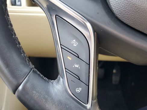 Used 2019 Cadillac XT5 Luxury image 27