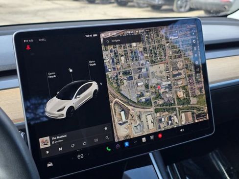 Used 2020 Tesla Model 3 Standard Range Plus image 21