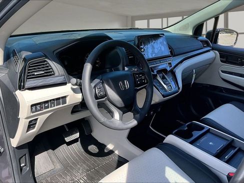 New 2026 Honda Odyssey Elite image 7