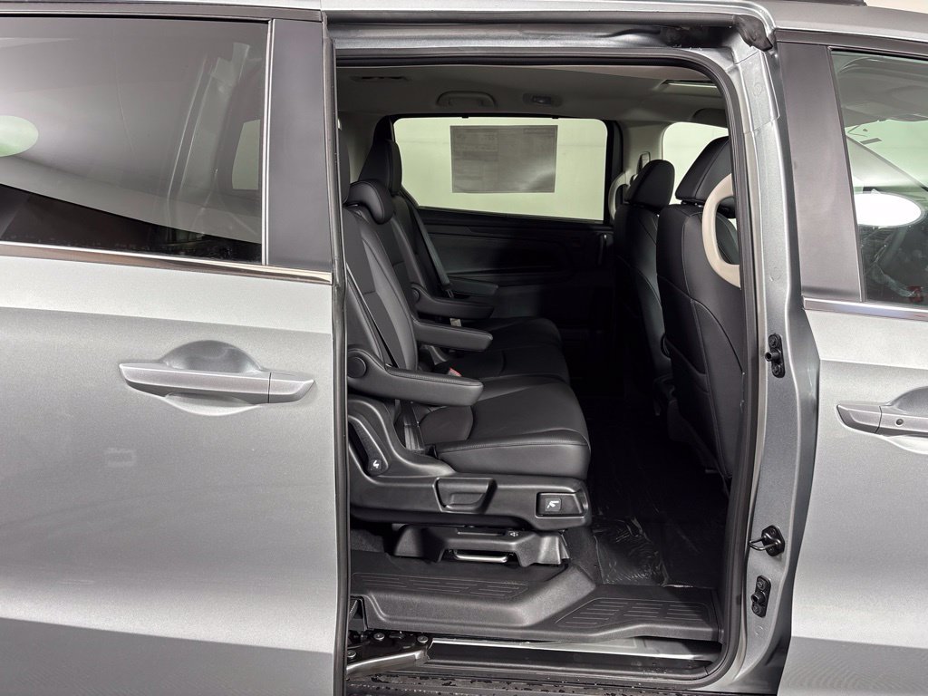 New 2026 Honda Odyssey EX-L image 16