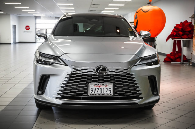 Certified 2026 Lexus RX 450h AWD w/ Convenience Package image 4