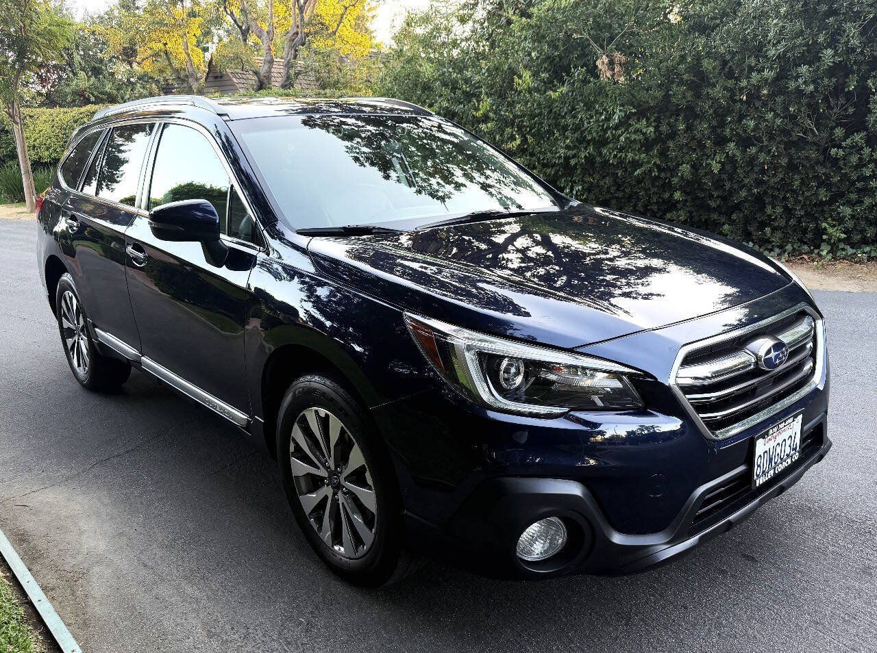 Used 2018 Subaru Outback 2.5i Touring AWD/4WD image 9