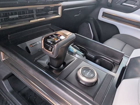 Used 2025 GMC Hummer EV 3X AWD/4WD image 22