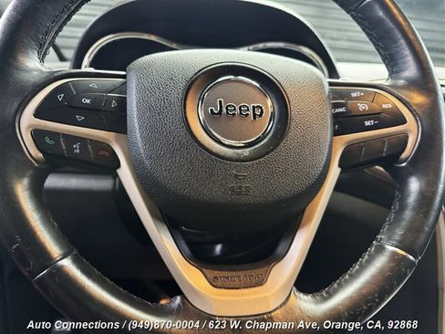 Used 2014 Jeep Grand Cherokee Laredo w/ Quick Order Package 23E image 11