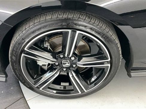 Certified 2024 Honda Accord Sport image 29