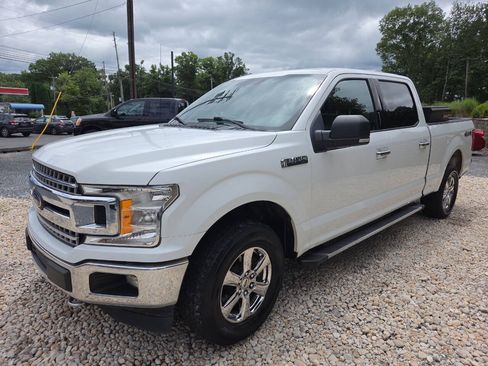 Used 2018 Ford F150 XLT w/ Equipment Group 301A Mid AWD/4WD image 3