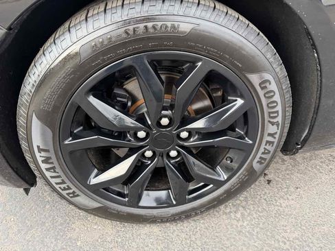 Used 2016 Chevrolet Impala LT w/ Convenience Package image 8