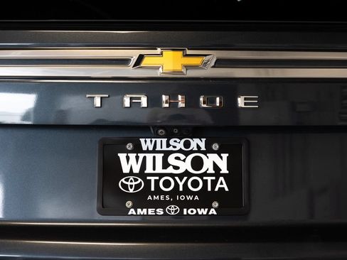 Used 2021 Chevrolet Tahoe High Country w/ Premium Package AWD/4WD image 6