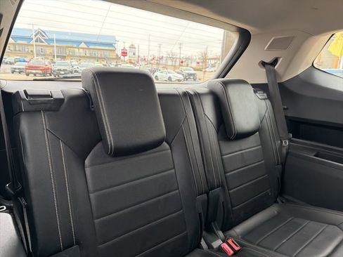 Used 2023 Volkswagen Atlas SEL Premium image 13