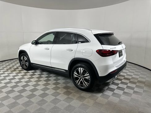 Used 2025 Mercedes-Benz GLA 250 4MATIC image 6