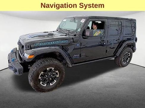 Used 2024 Jeep Wrangler Unlimited Rubicon 4xe image 4