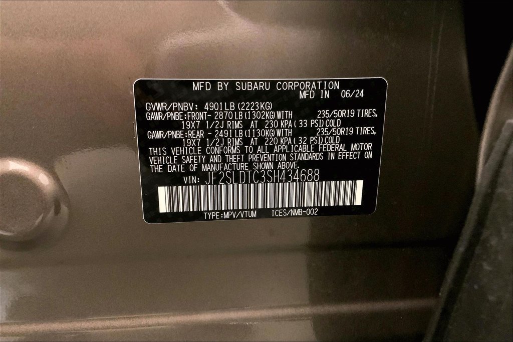 Used 2025 Subaru Forester Touring AWD/4WD image 32