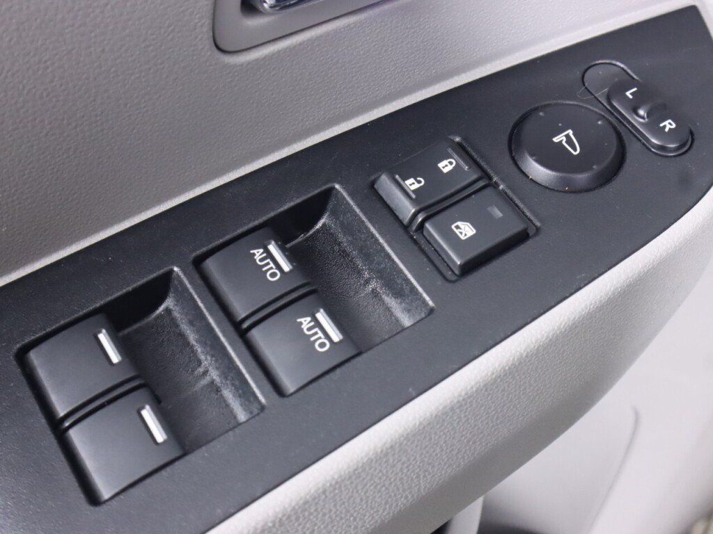Used 2016 Honda Odyssey EX-L image 32
