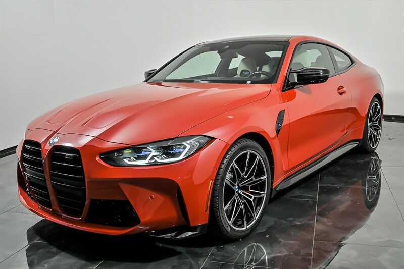 Used 2024 BMW M4 xDrive Competition w/ Executive Package AWD/4WD image 5