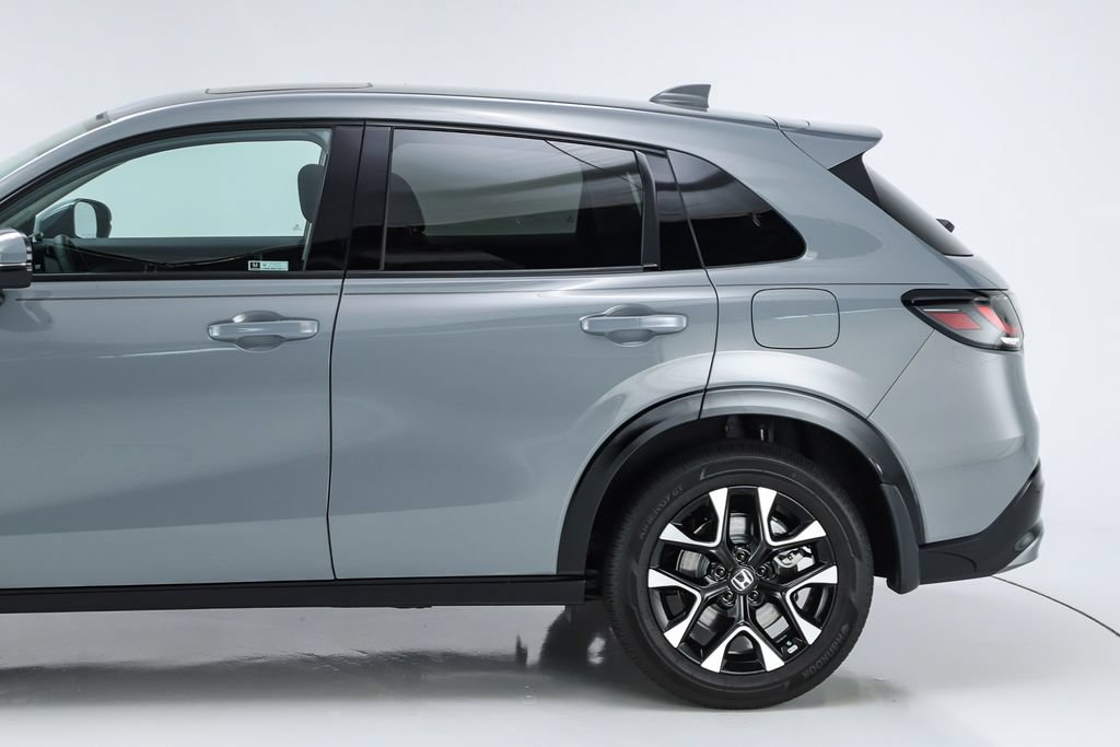 Used 2026 Honda HR-V EX-L image 4
