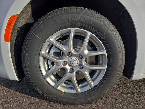 New 2026 Chrysler Voyager LX image 12