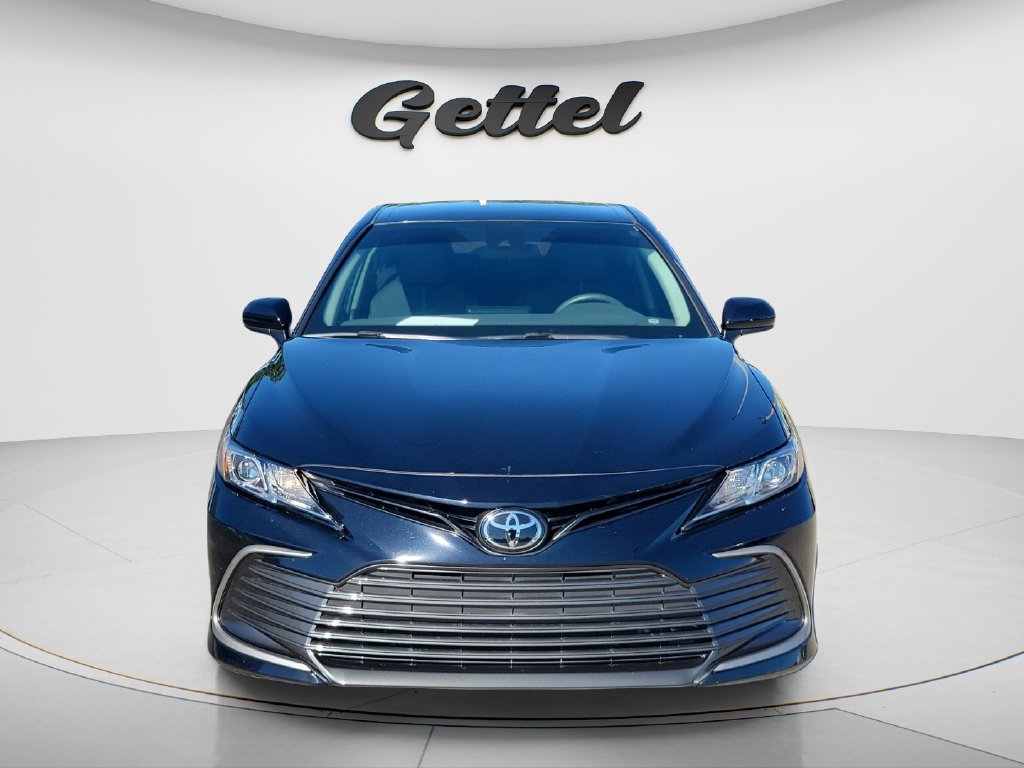 Used 2024 Toyota Camry LE FWD image 2