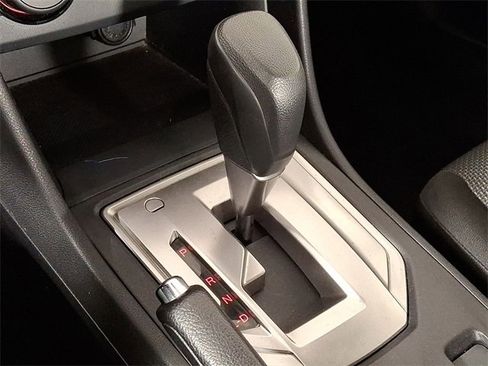 Used 2017 Subaru Impreza 2.0i image 16