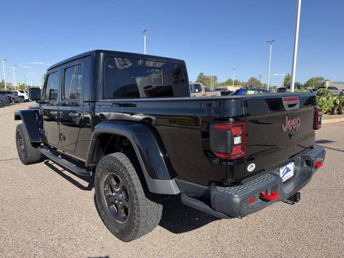 Used 2021 Jeep Gladiator Rubicon AWD/4WD image 4