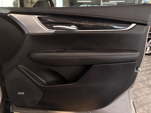 Used 2023 Cadillac XT5 Premium Luxury image 64