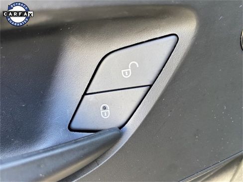 Used 2025 Mercedes-Benz Sprinter 2500 image 17