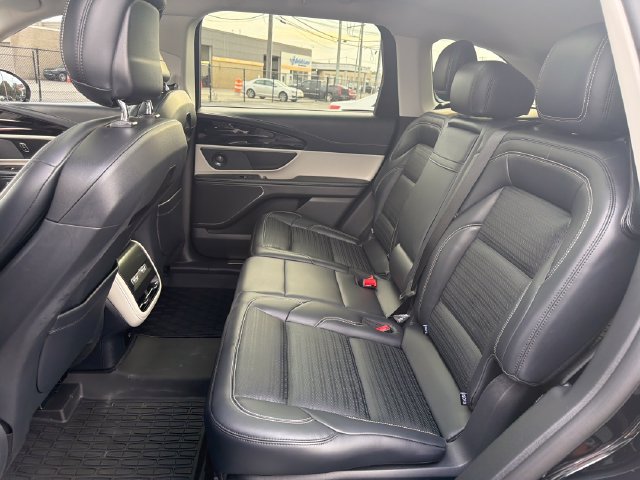 Used 2024 Lincoln Nautilus Reserve w/ Equipment Group 202A AWD/4WD image 28
