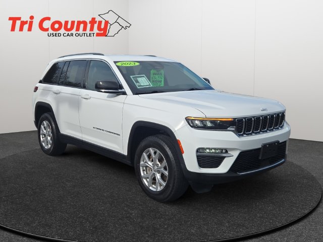Used 2023 Jeep Grand Cherokee Limited AWD/4WD image 1